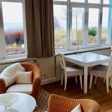 Kleines Strandhotel ニーンドルフ エクステリア 写真