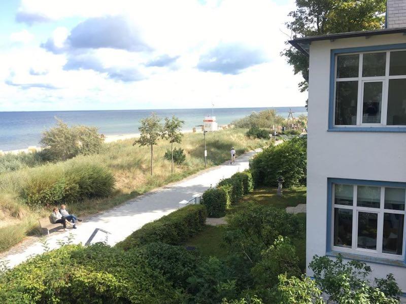 Kleines Strandhotel ニーンドルフ エクステリア 写真